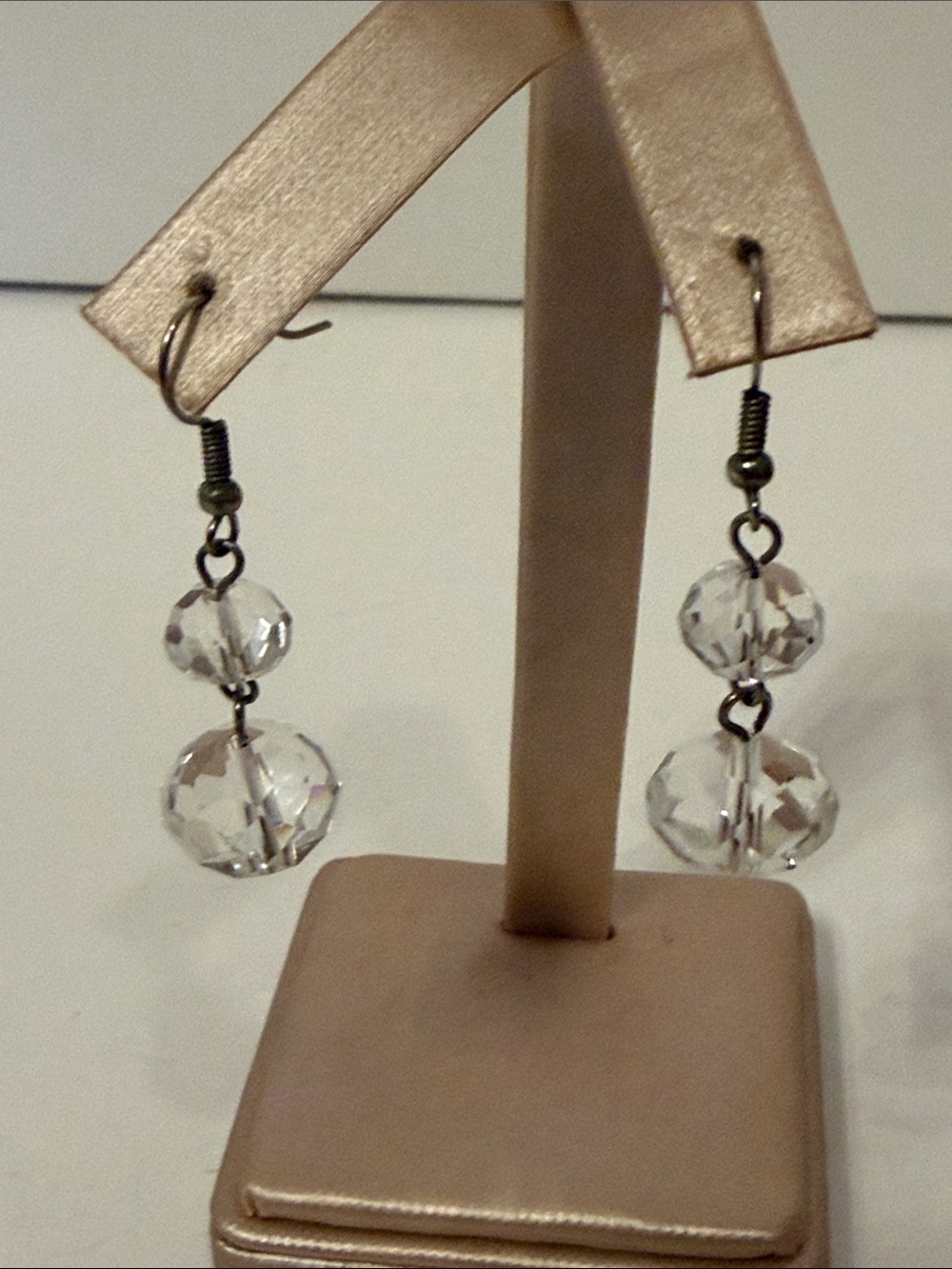 VINTAGE EARRINGS 2 FACETED CRYSTAL BEAD DROP DANGLE WIRE HOOK